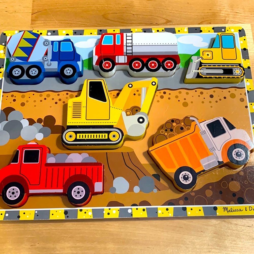 Melissa and Doug gently used chunky construction puzzle